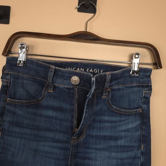 American Eagle Hi-rise Jegging in Dark Wash Denim Size 2 - Picture 8 of 11